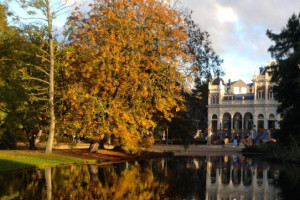 Amsterdam, la Venise du Nord, s’ouvre à nous…