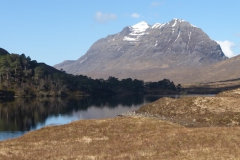 25.Loch Clair