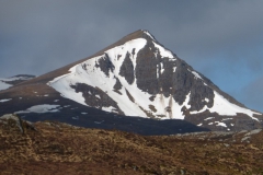 4.Sgurr an Tuill Bhain