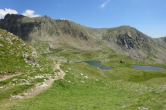 16.À la baisse des Cinq Lacs (2330 m)